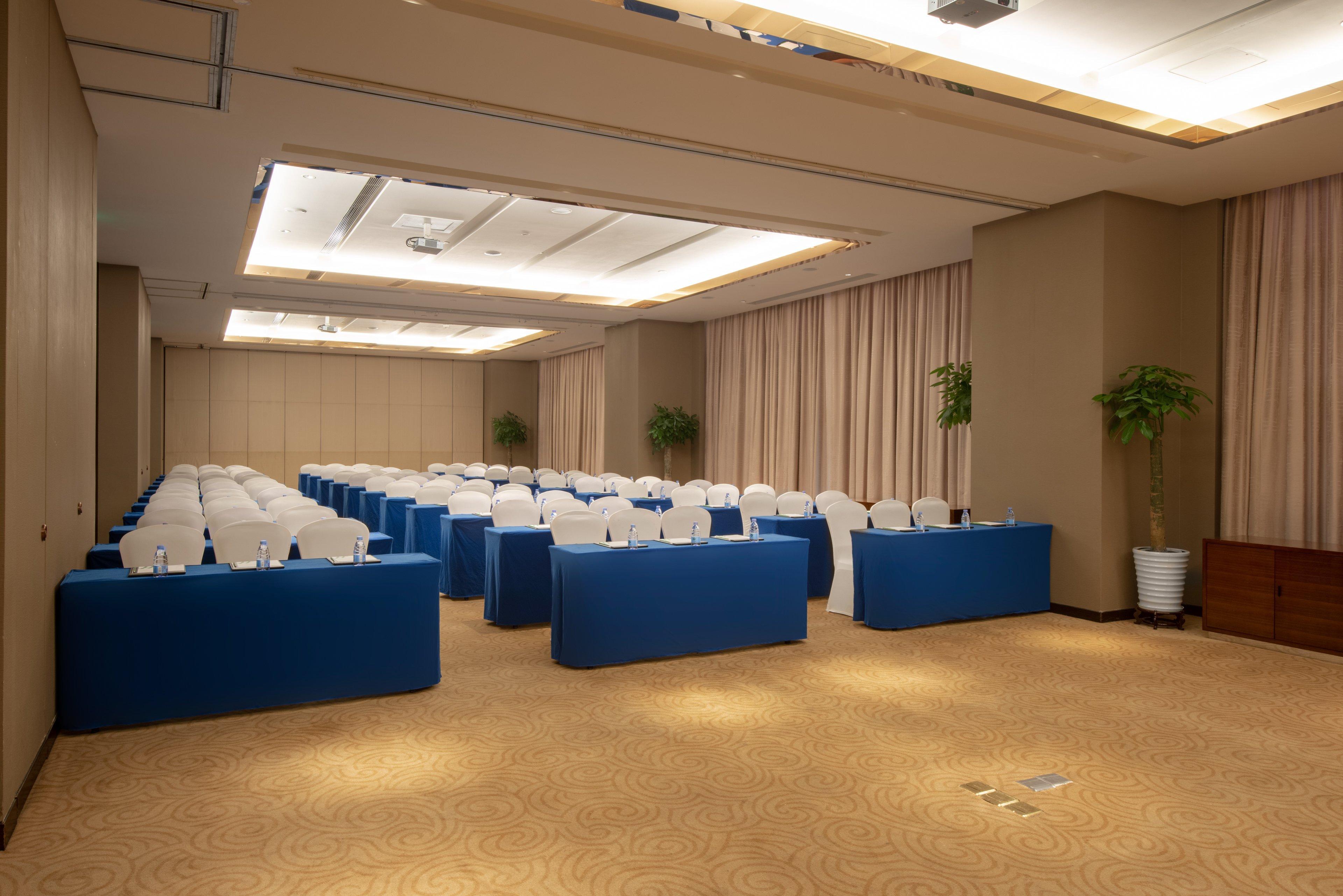 Junluxe Hotel Guangzhou Science City-Free Shuttle Bus Service To Guangzhou Canton Fair Exterior photo